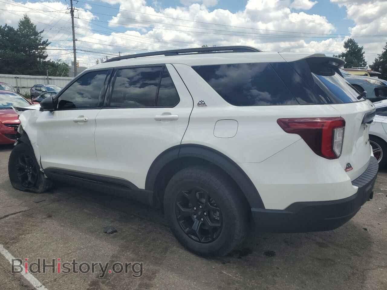 2021 FORD EXPLORER - VIN: 1FMSK8JH7MGC17642 - Photo 2