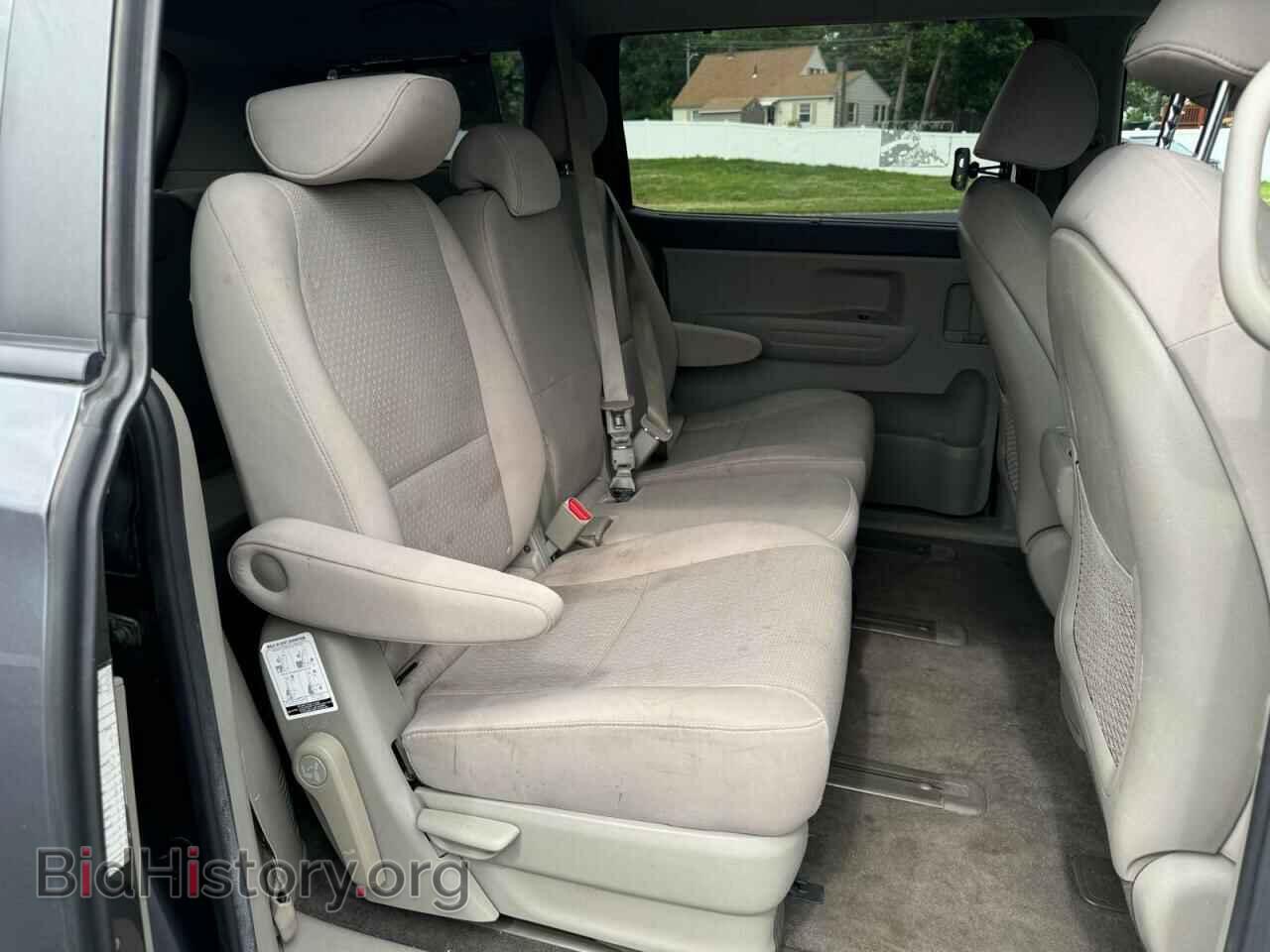 2016 KIA All Models - VIN: KNDMB5C13G6090524 - Фото 10