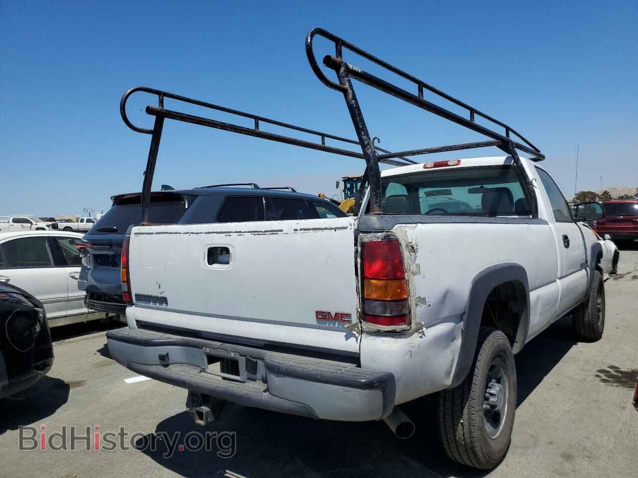 2005 GMC SIERRA - VIN: 1GTHC24U25E338335 - Фото 3