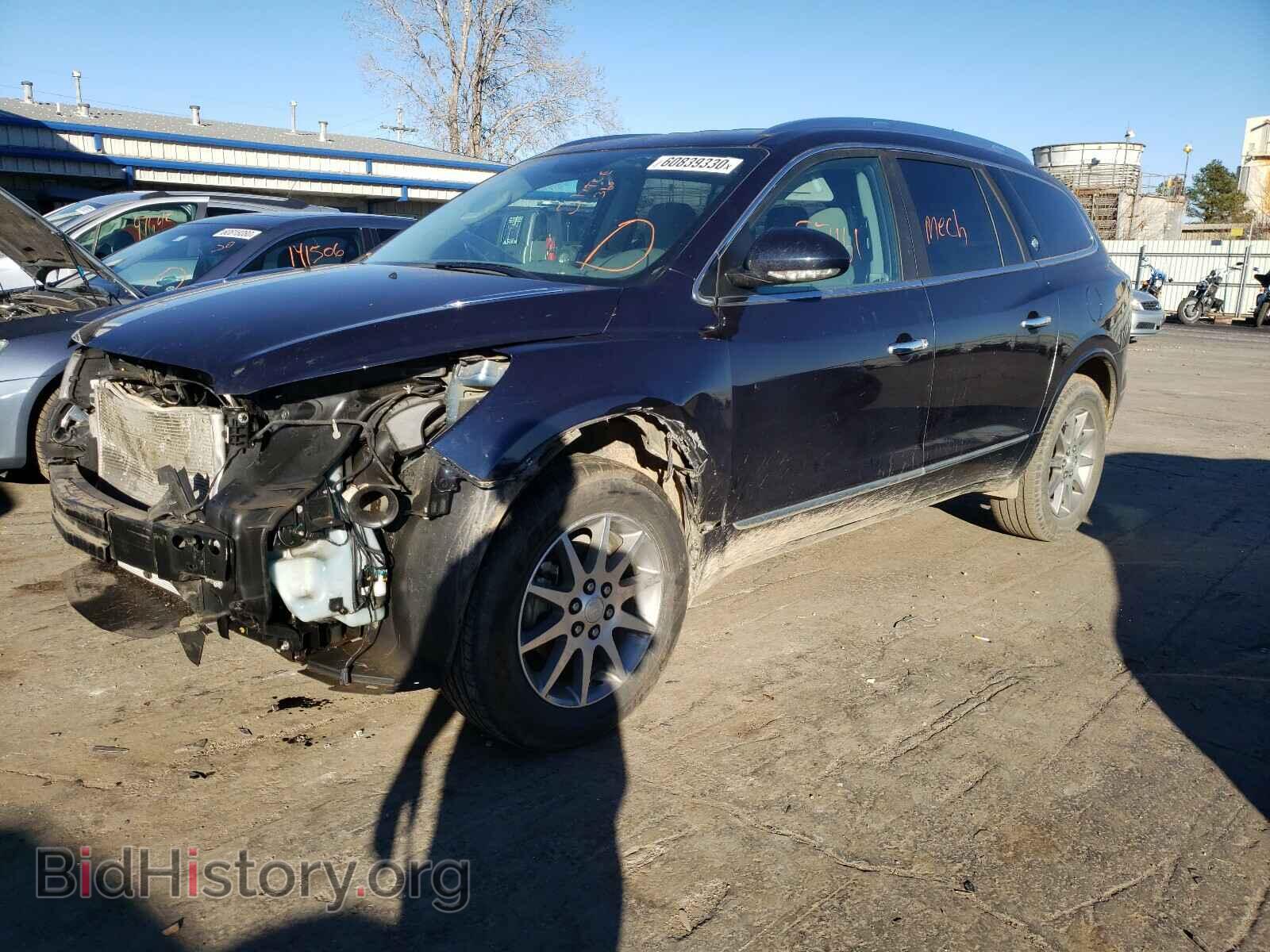 2017 BUICK ENCLAVE - VIN: 5GAKRAKD7HJ304728 - Фото 2