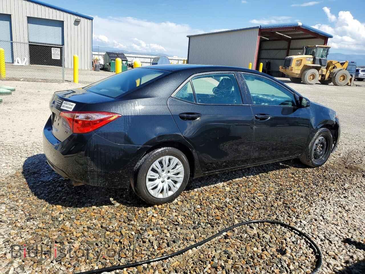 2017 TOYOTA COROLLA - VIN: 5YFBURHE3HP645096 - Фото 3