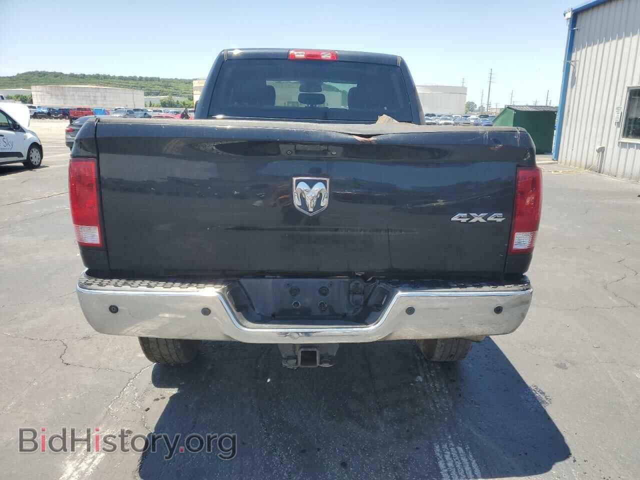 2016 RAM All Models - VIN: 3C6UR5CL1GG123586 - Photo 6