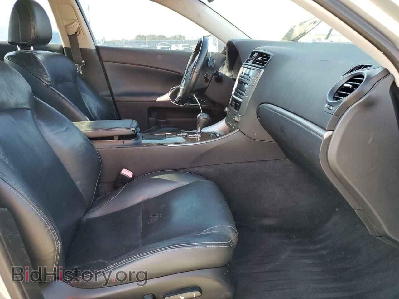 2011 LEXUS IS - VIN: JTHBF5C21B5134893 - Фото 5