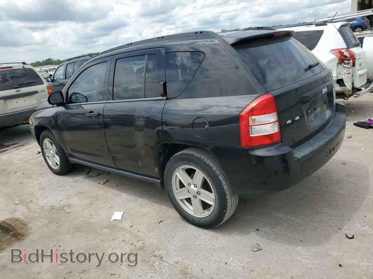 2007 JEEP COMPASS - VIN: 1J8FF47W17D286284 - Фото 2