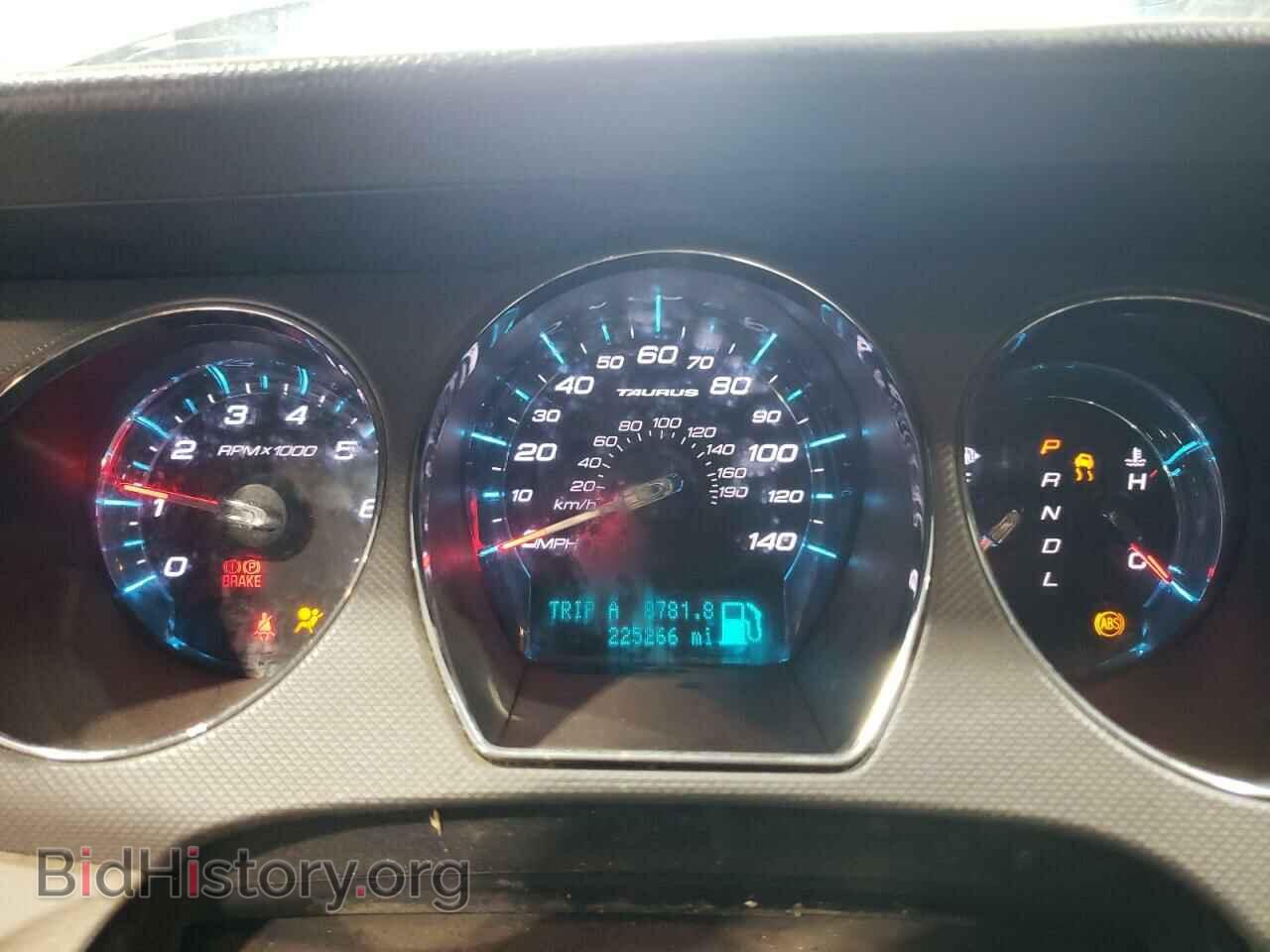 2011 FORD TAURUS - VIN: 1FAHP2DW6BG167925 - Фото 9
