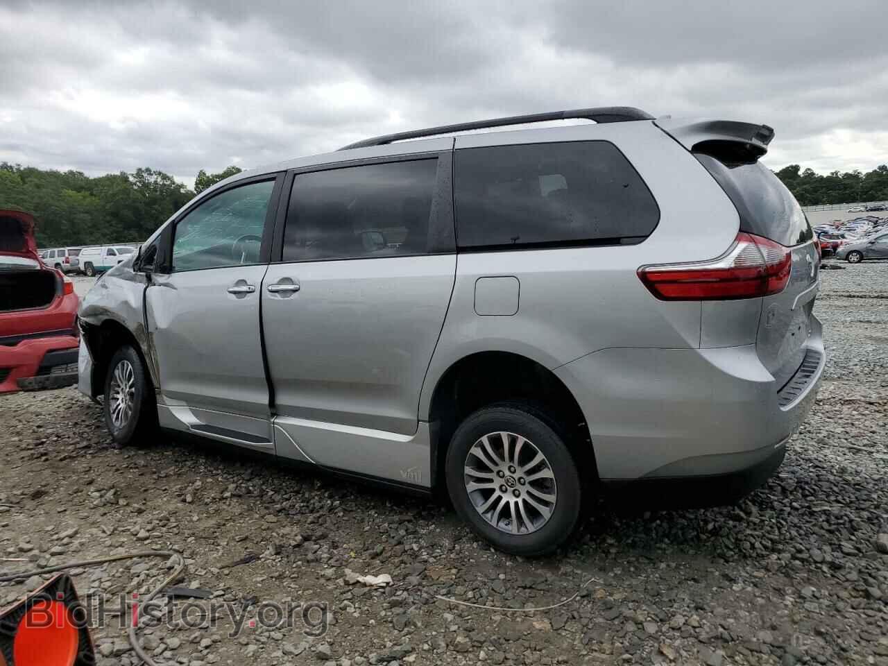 2020 TOYOTA All Models - VIN: 5TDYZ3DC7LS082261 - Фото 2