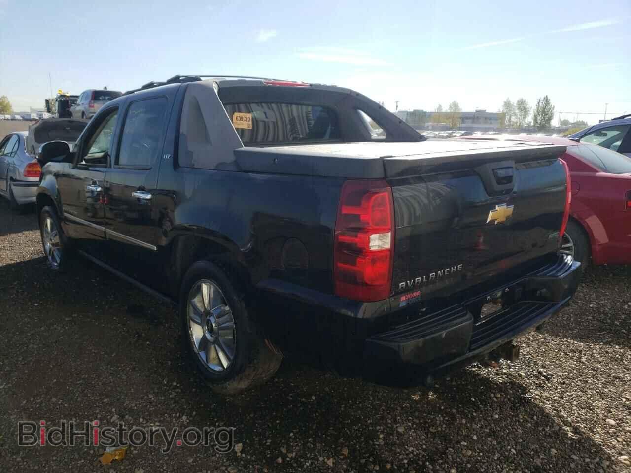 2010 CHEVROLET AVALANCHE - VIN: 3GNVKGE03AG258681 - Фото 3