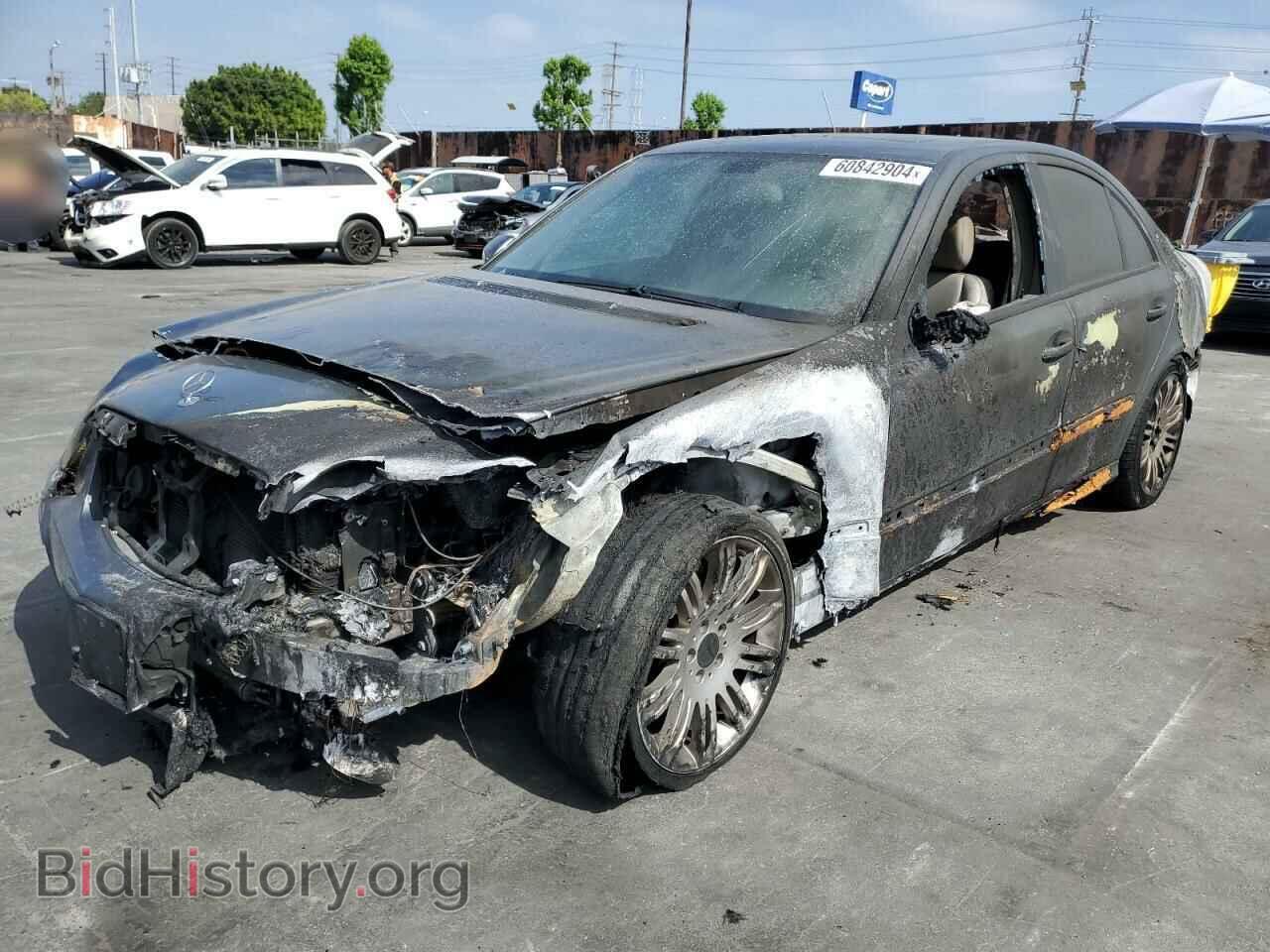 Photo WDBUF56X48B340932 - MERCEDES-BENZ E-CLASS 2008