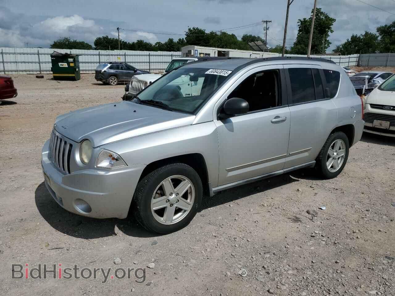 Photo 1J4NT4FB5AD601888 - JEEP COMPASS 2010