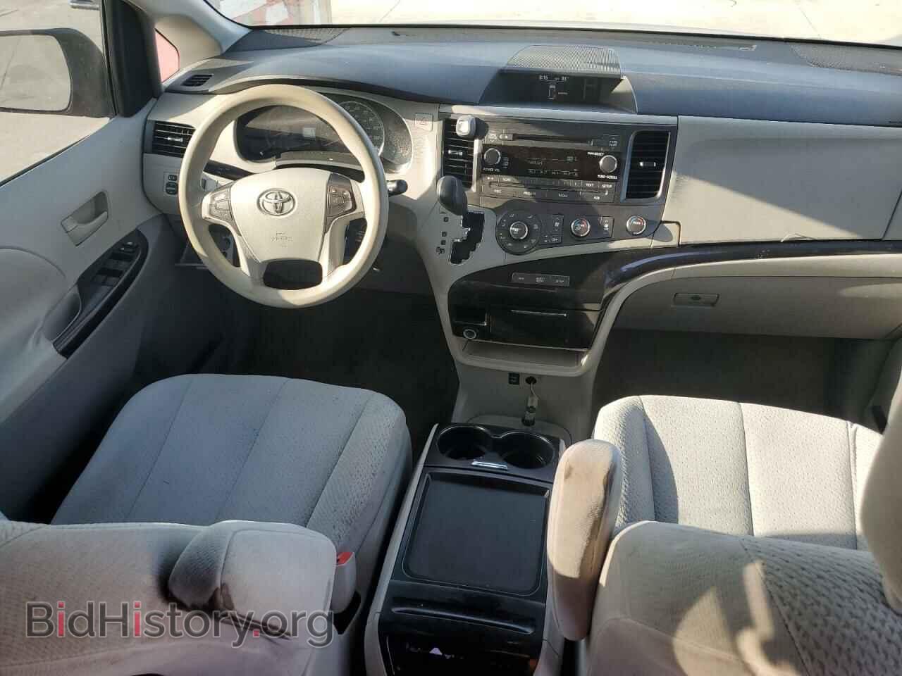 2011 TOYOTA All Models - VIN: 5TDKK3DC1BS129809 - Фото 8