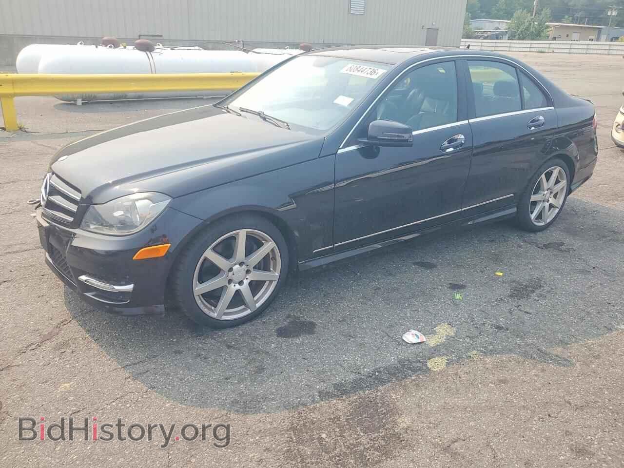Photo WDDGF8AB0EA961331 - MERCEDES-BENZ C-CLASS 2014