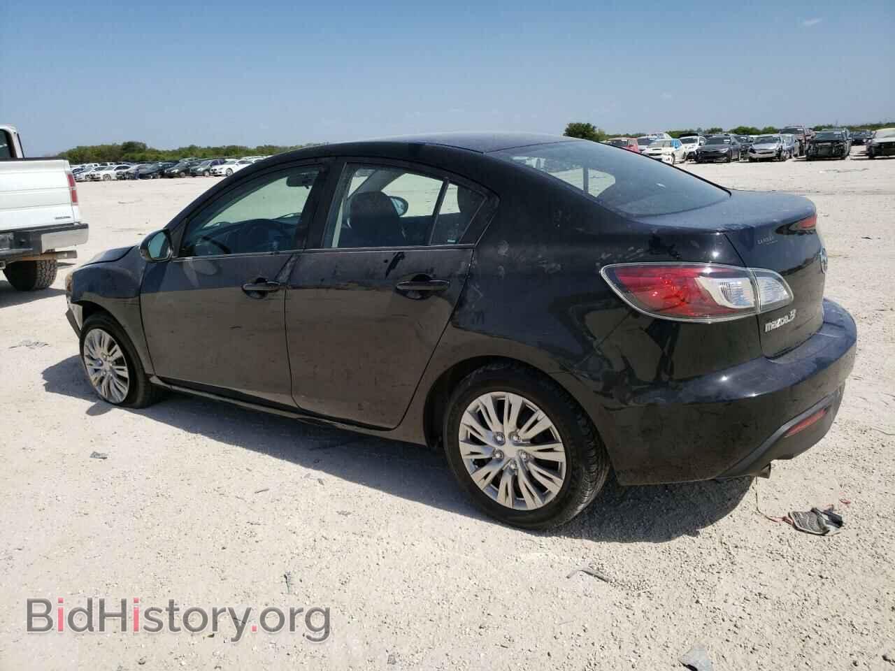2011 MAZDA 3 - VIN: JM1BL1UF0B1467775 - Фото 2