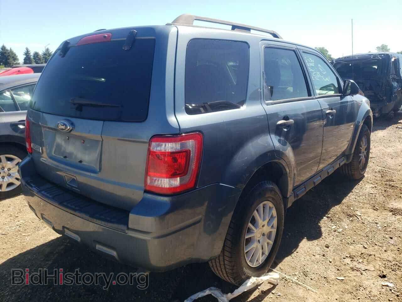 2010 FORD ESCAPE - VIN: 1FMCU0D7XAKD02549 - Фото 3