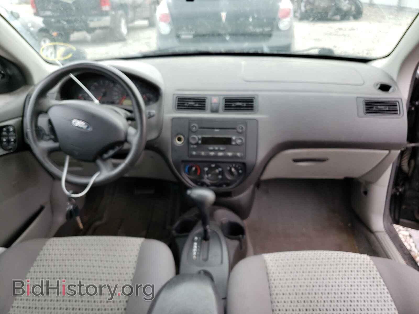 2006 FORD FOCUS - VIN: 1FAFP34N86W128351 - Фото 9