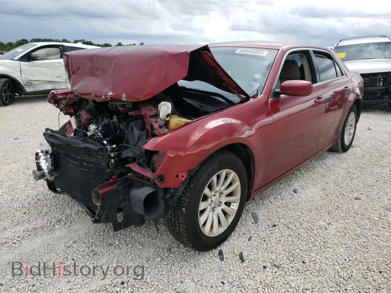 2012 CHRYSLER 300 - VIN: 2C3CCAAG2CH313464 - Фото 2