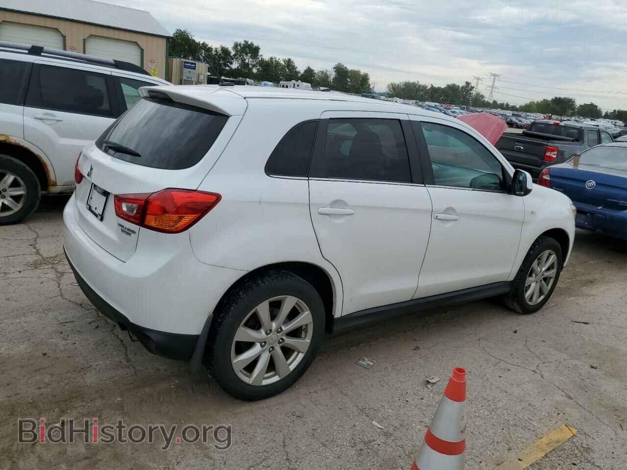2015 MITSUBISHI OUTLANDER - VIN: 4A4AR4AU9FE004975 - Фото 3