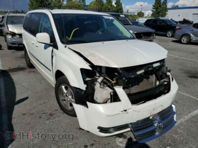 2010 Dodge CARAVAN Grand Cara, белый — VIN 2D4RN5D13AR131460, Copart