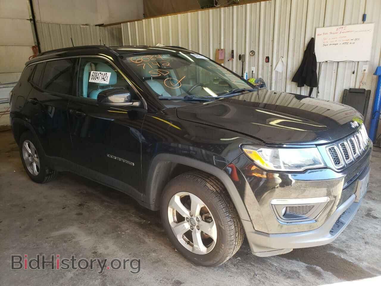 Фотография 3C4NJDBB1HT628916 - JEEP COMPASS 2017