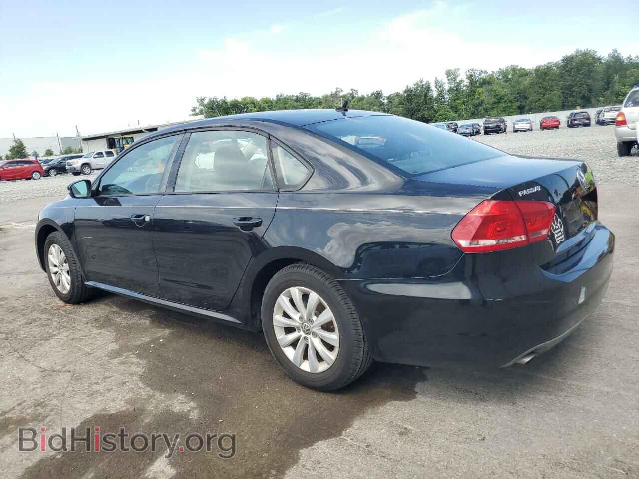 2013 VOLKSWAGEN PASSAT - VIN: 1VWAP7A38DC010245 - Фото 2