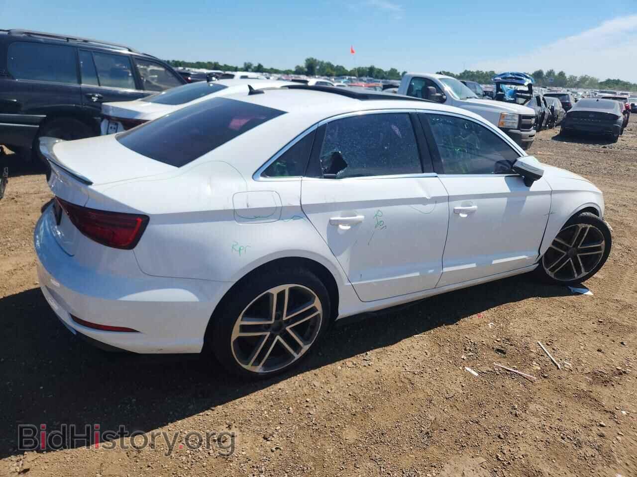 2019 AUDI A3 - VIN: WAUAUGFF9K1014535 - Photo 3