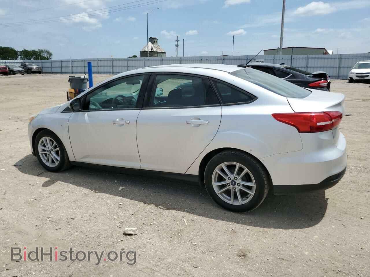 2016 FORD FOCUS - VIN: 1FADP3F2XGL365517 - Фото 2