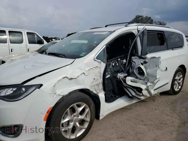2020 Chrysler PACIFICA (VIN 2C4RC1BG4LR143106) — фото 9 из 10