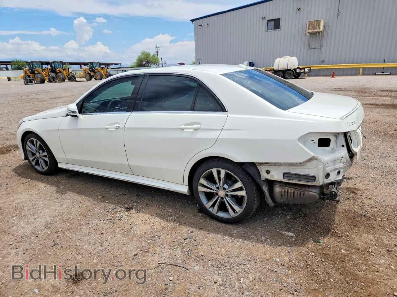 2015 MERCEDES-BENZ E-CLASS - VIN: WDDHF5KB1FB111687 - Фото 2