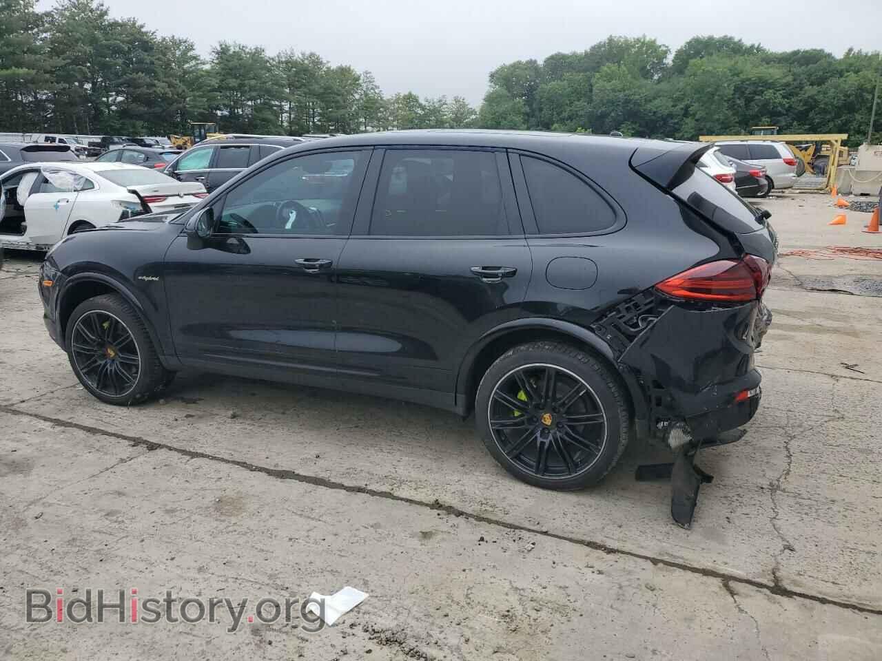2018 PORSCHE CAYENNE - VIN: WP1AE2A27JLA71504 - Фото 2