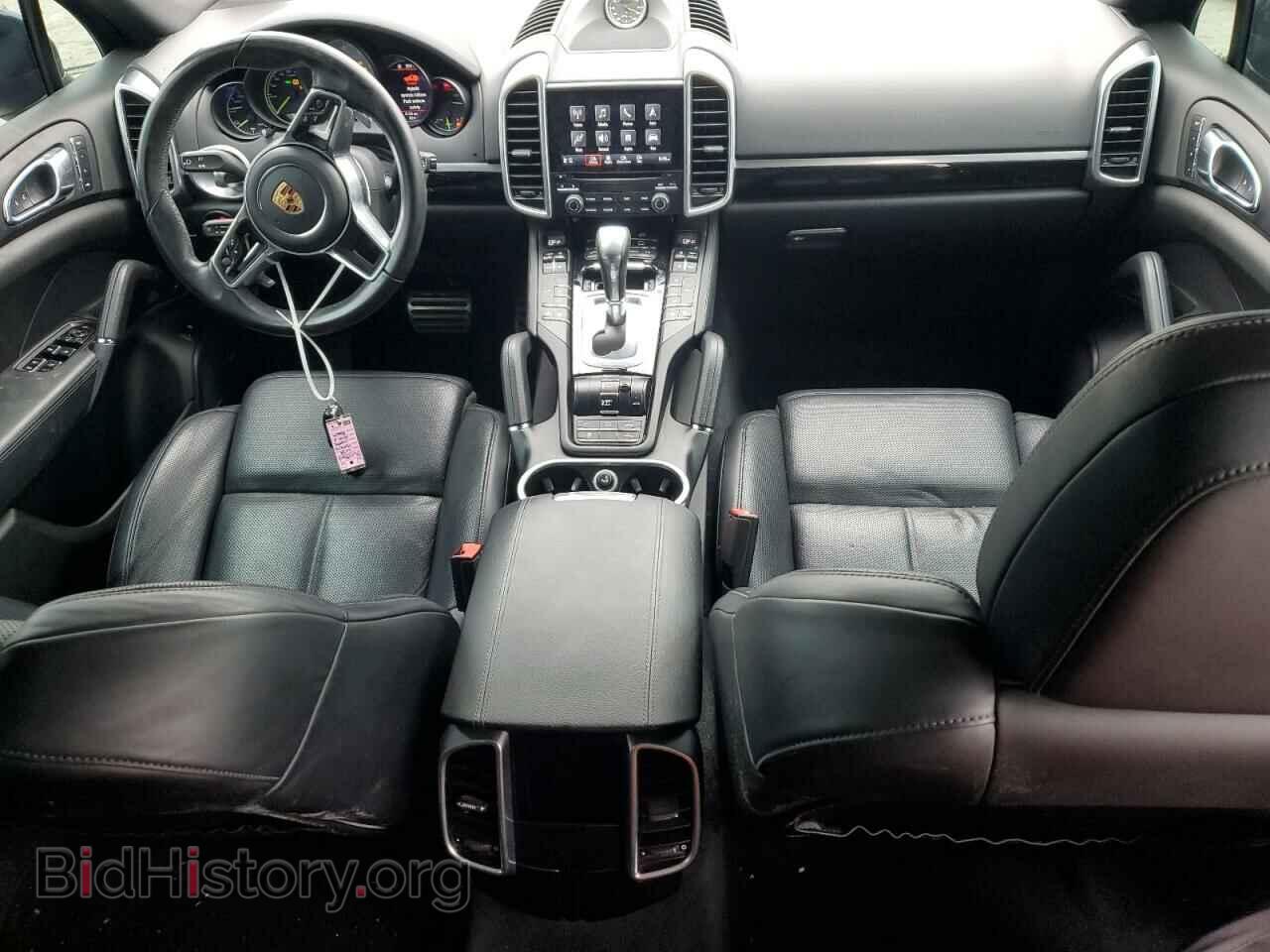 2018 PORSCHE CAYENNE - VIN: WP1AE2A27JLA71504 - Фото 8