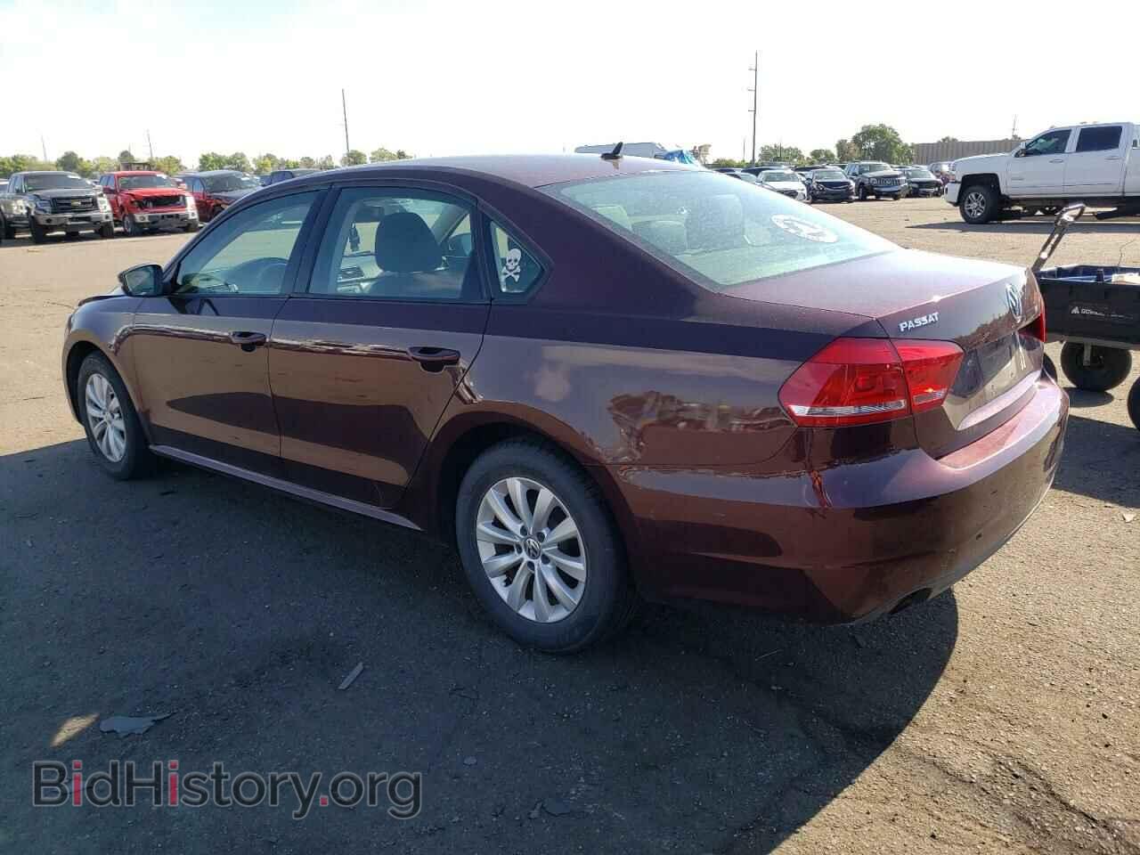2013 VOLKSWAGEN PASSAT - VIN: 1VWAP7A32DC024433 - Фото 2