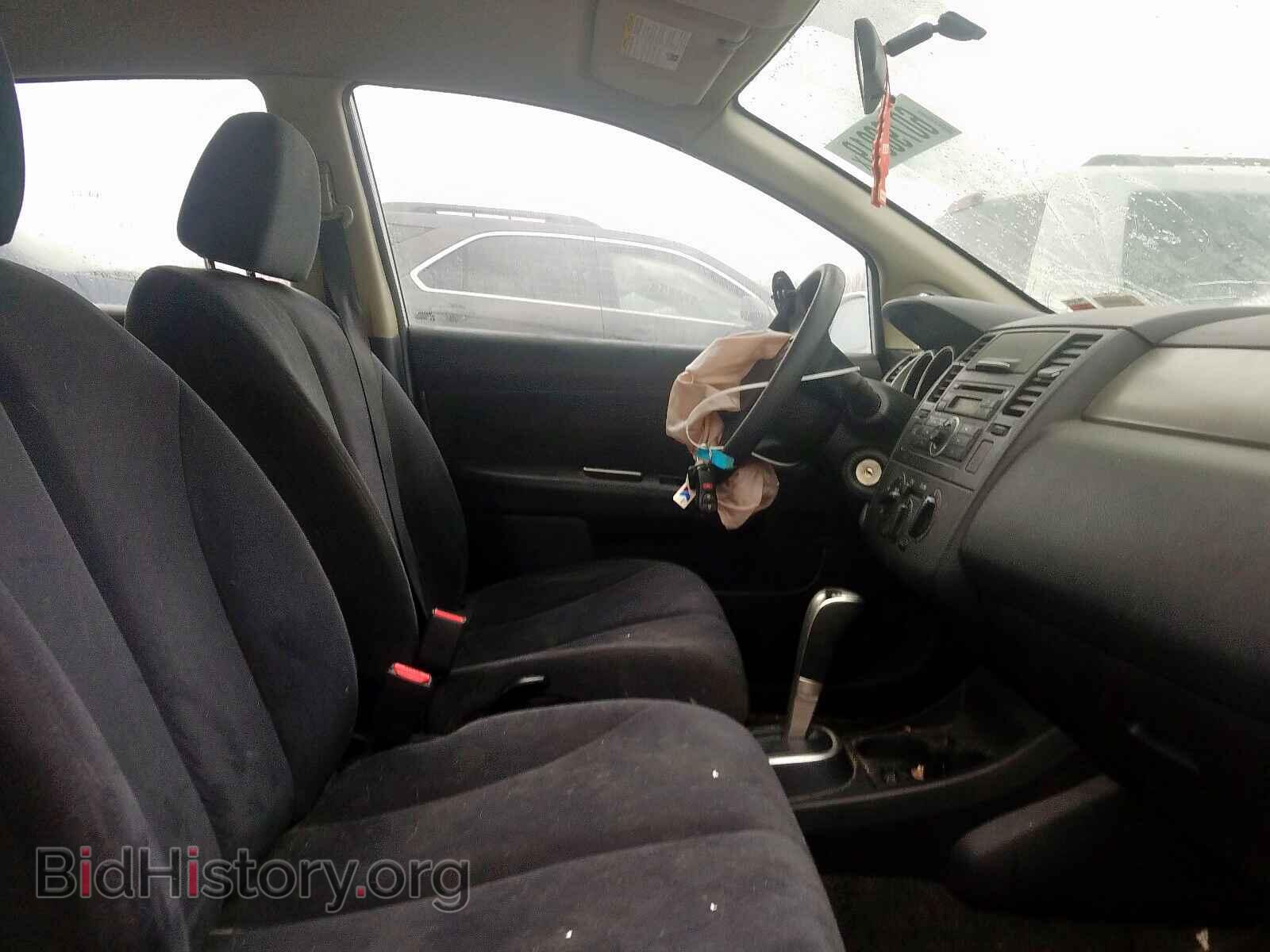 2008 NISSAN VERSA - VIN: 3N1BC11E28L421347 - Фото 5