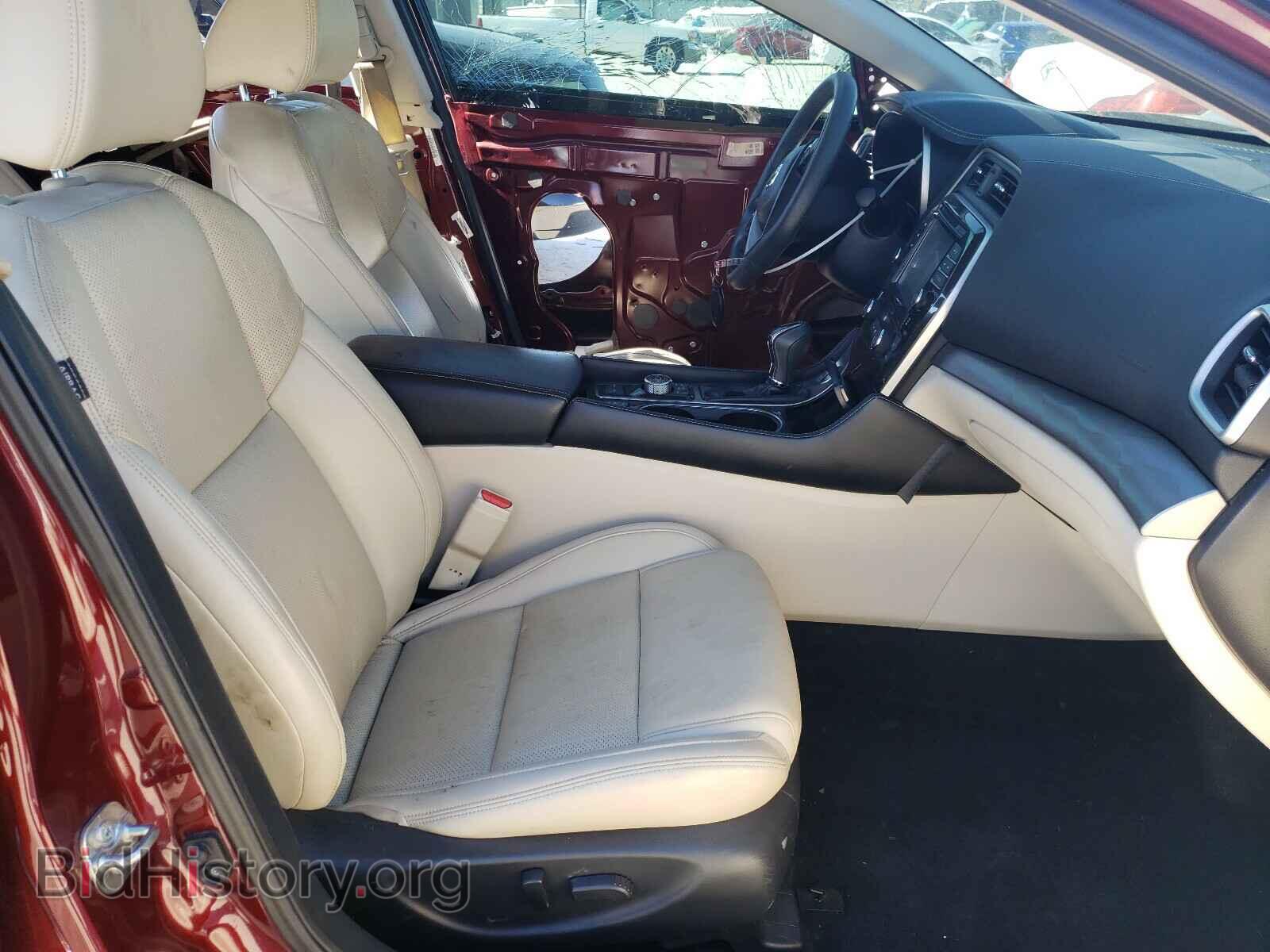 2016 NISSAN MAXIMA - VIN: 1N4AA6AP2GC402827 - Фото 5
