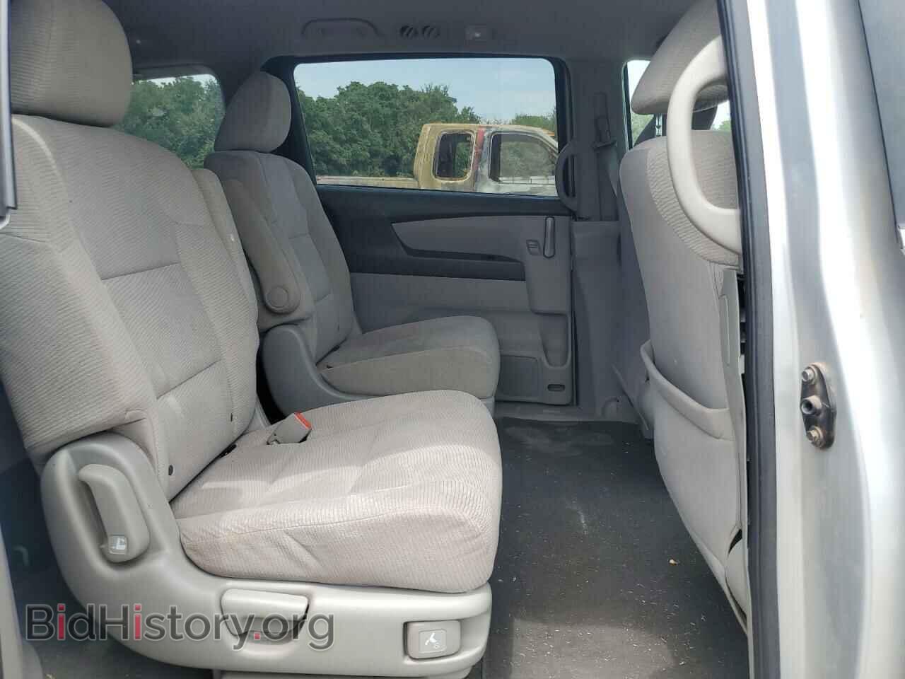 2011 HONDA All Models - VIN: 5FNRL5H27BB036726 - Фото 11