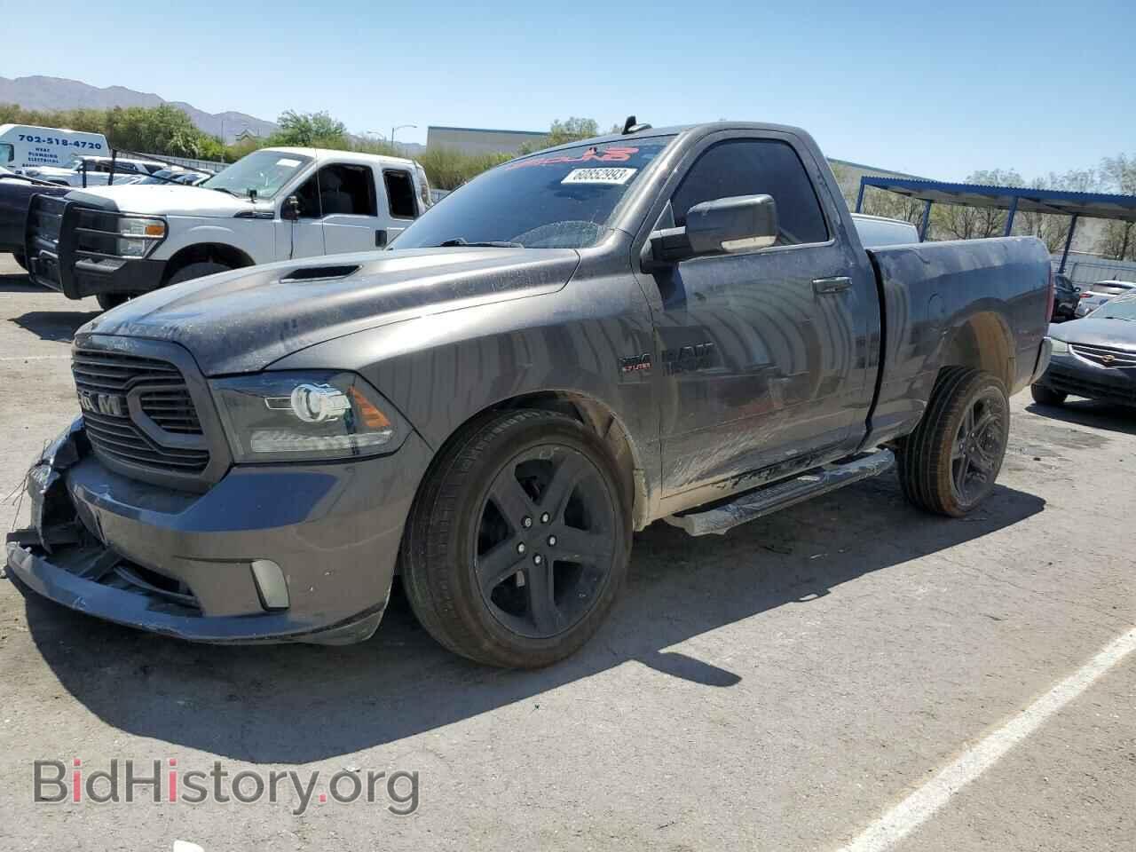 Photo 3C6JR6CT3JG151549 - RAM 1500 2018