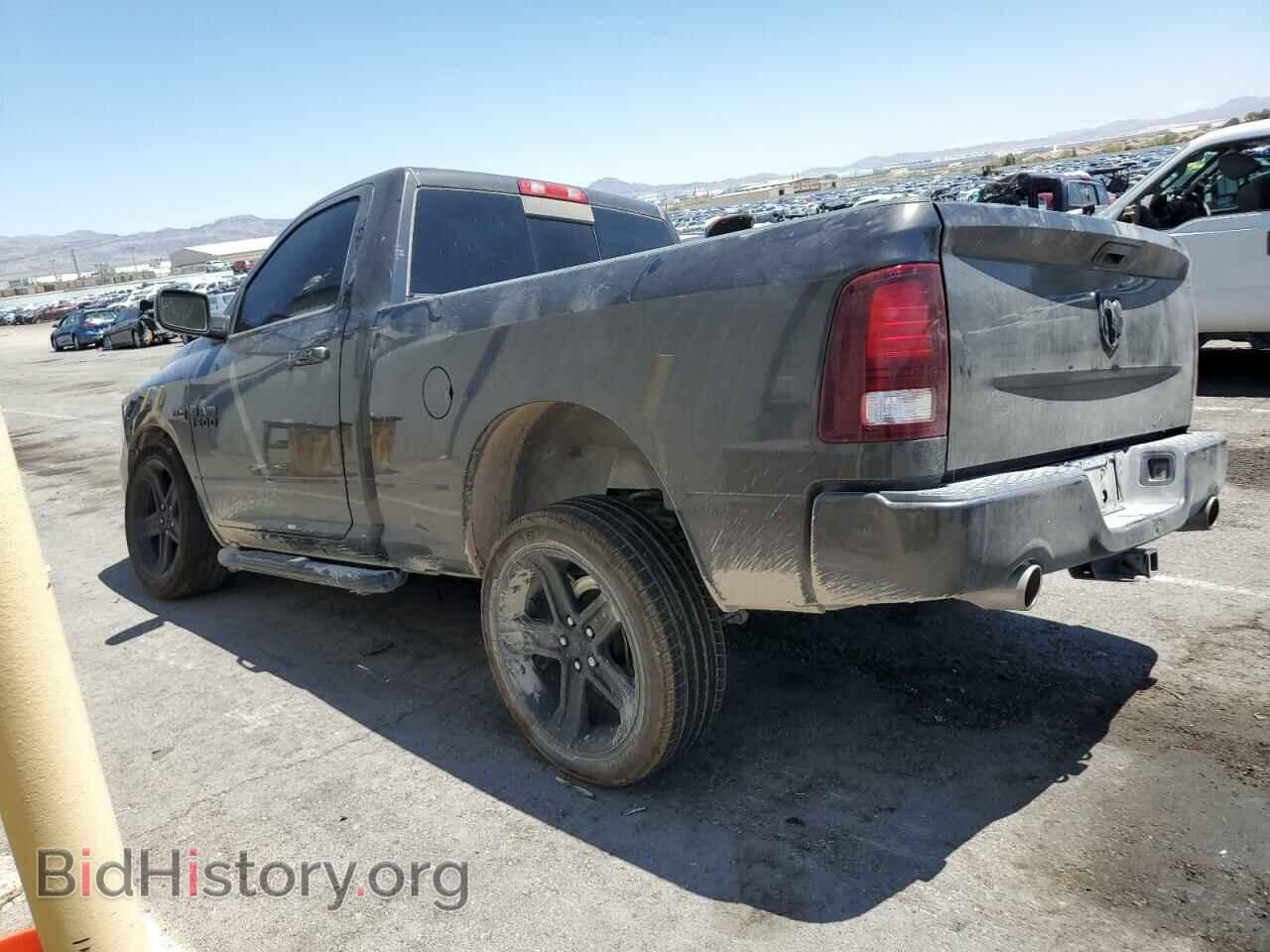 2018 RAM 1500 - VIN: 3C6JR6CT3JG151549 - Фото 2