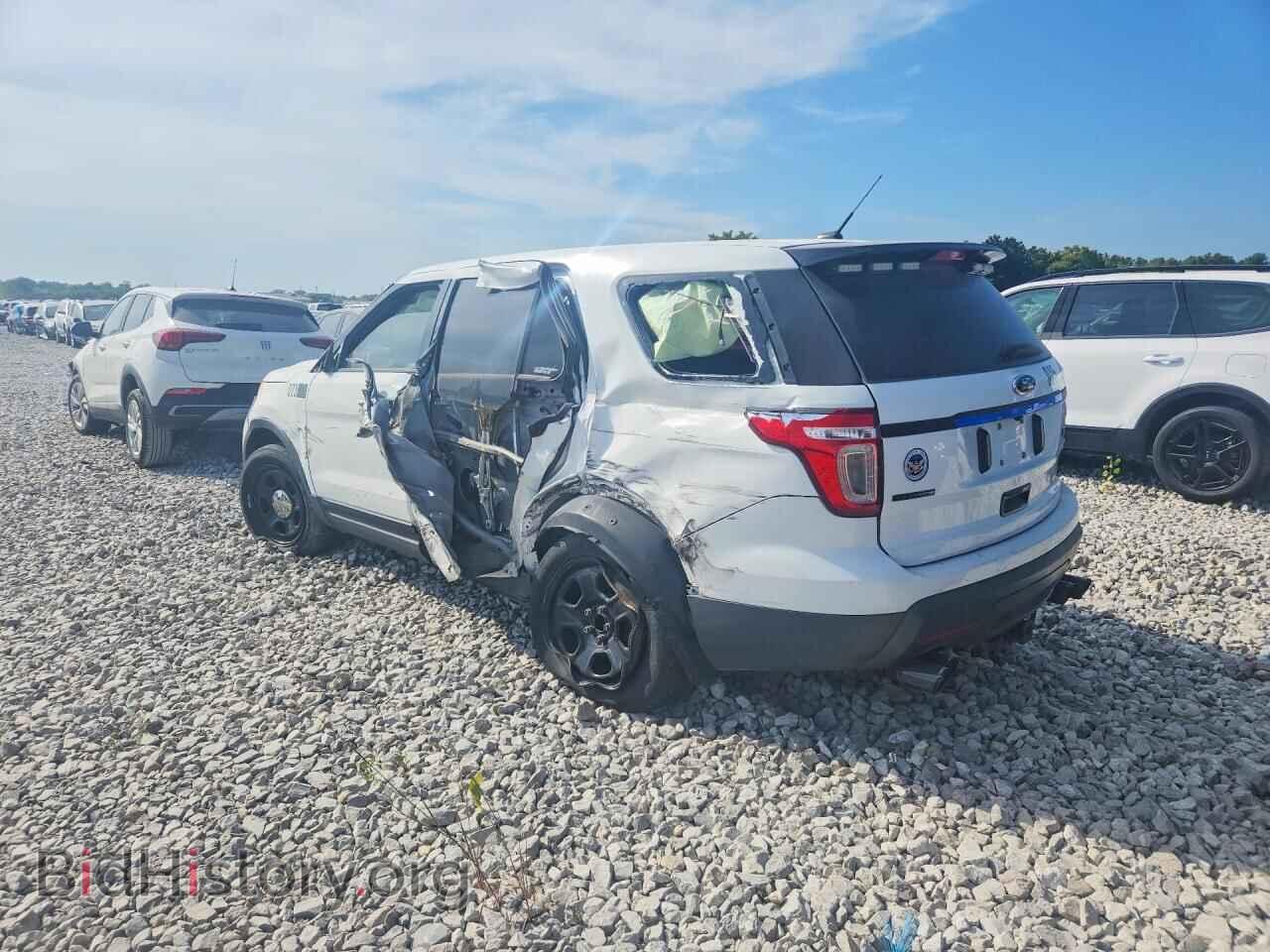 2015 FORD EXPLORER - VIN: 1FM5K8AT8FGA88282 - Photo 2