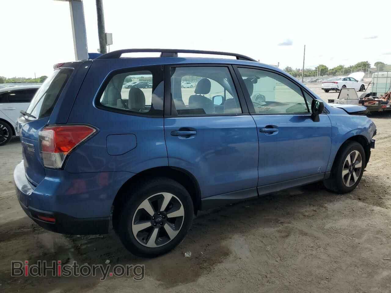 2017 SUBARU FORESTER - VIN: JF2SJABC2HH581258 - Фото 3