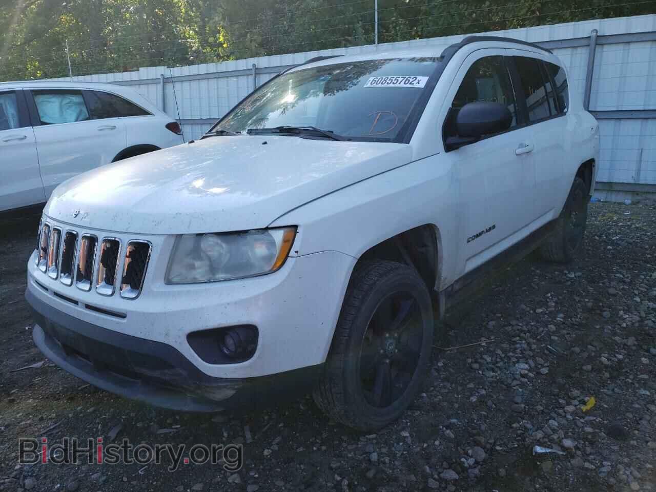 2011 JEEP COMPASS - VIN: 1J4NT1FA4BD271975 - Photo 2