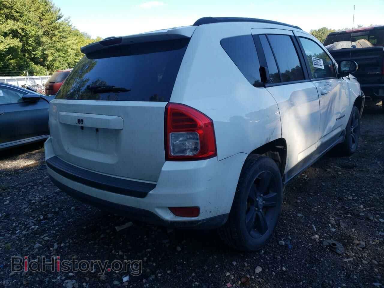 2011 JEEP COMPASS - VIN: 1J4NT1FA4BD271975 - Photo 4