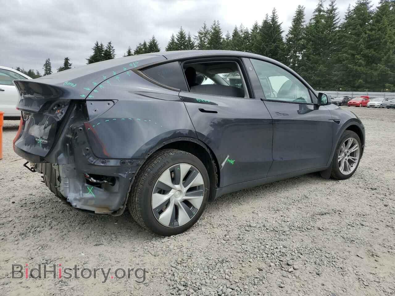 2024 TESLA MODEL Y - VIN: 7SAYGDEE9RF069801 - Photo 3