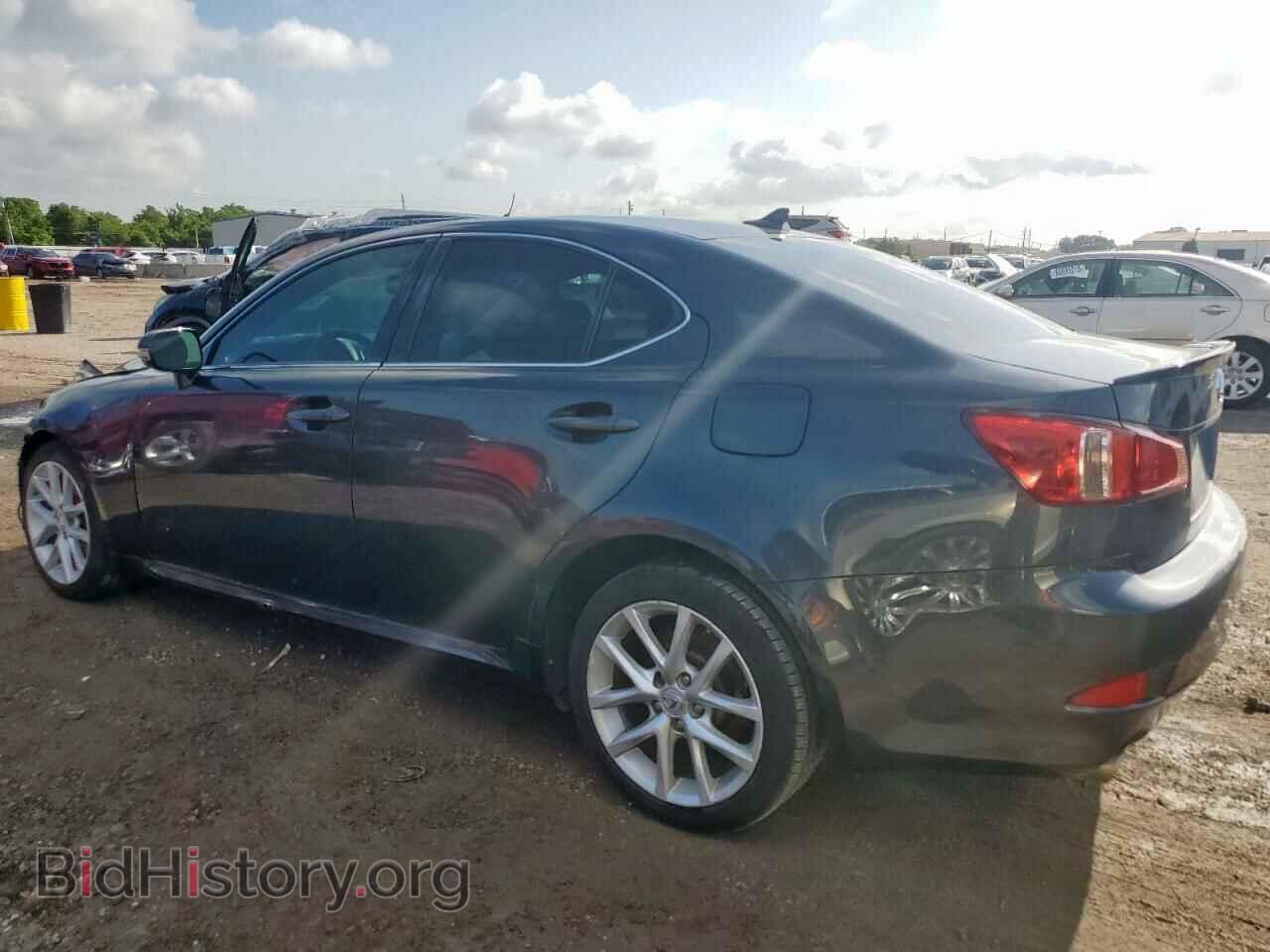 2011 LEXUS IS - VIN: JTHCF5C25B2035189 - Фото 2