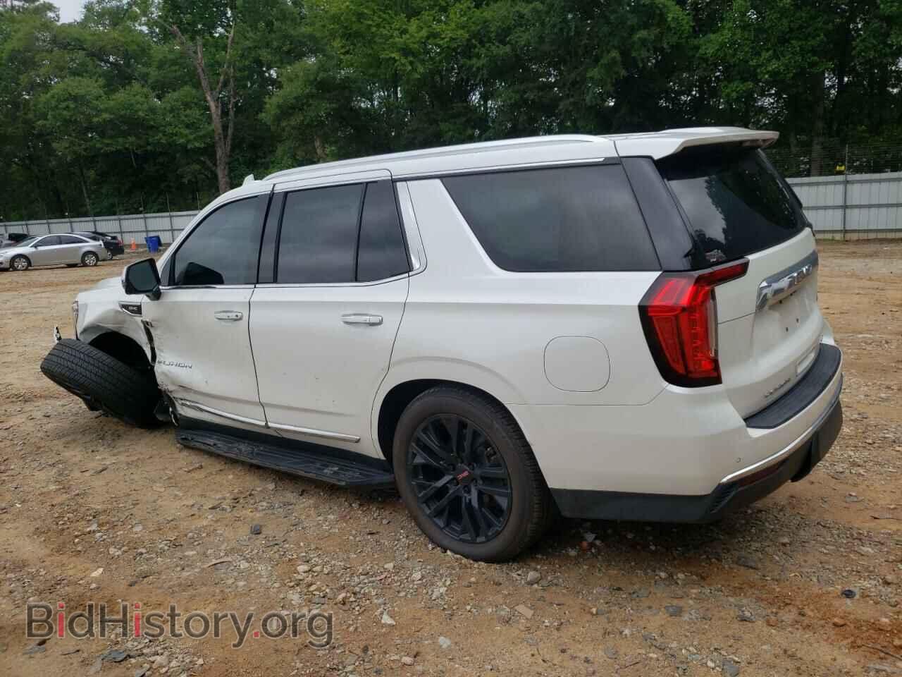 2021 GMC YUKON - VIN: 1GKS2BKD4MR481259 - Photo 2