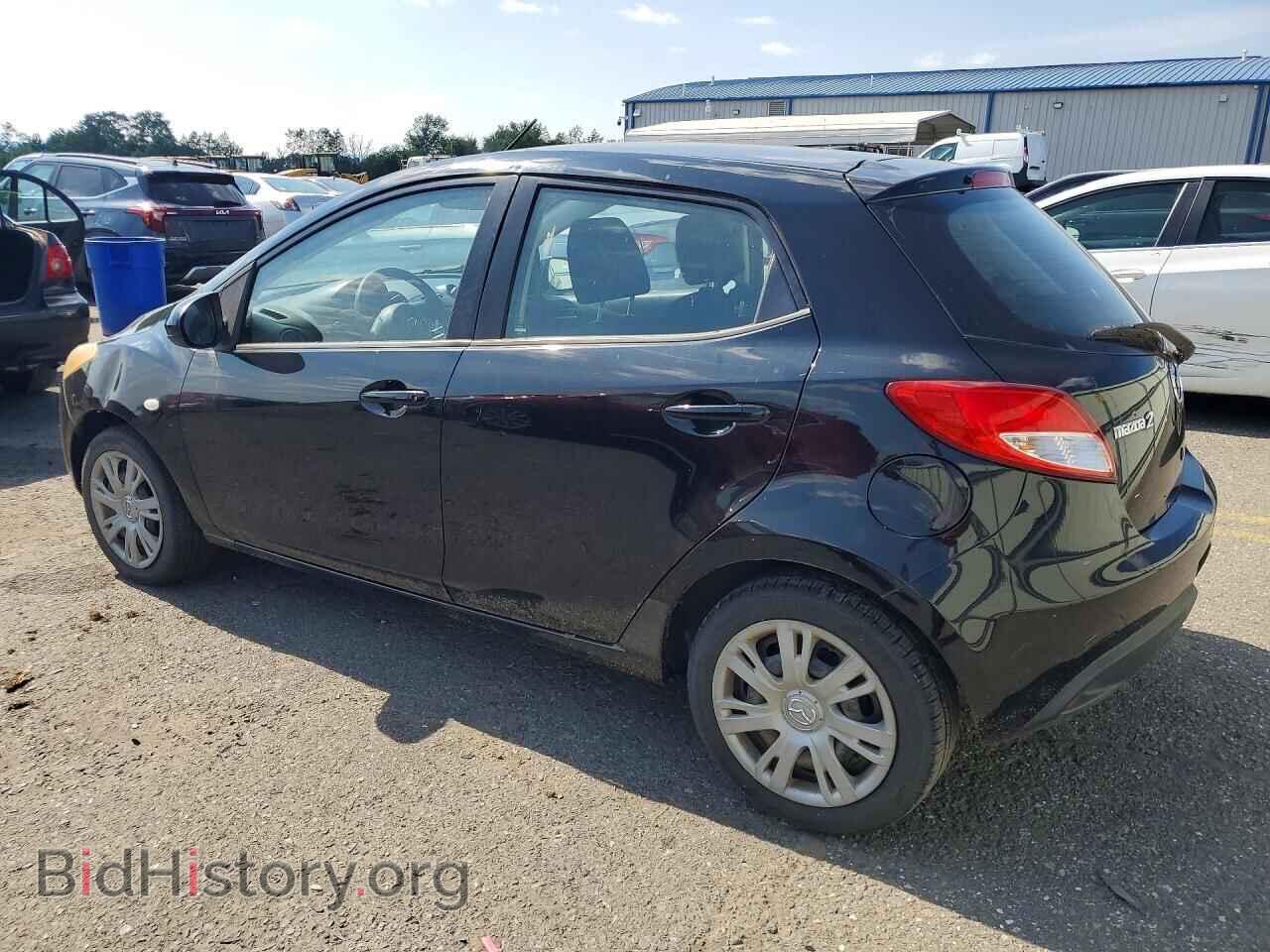 2011 MAZDA 2 - VIN: JM1DE1HYXB0124198 - Photo 2