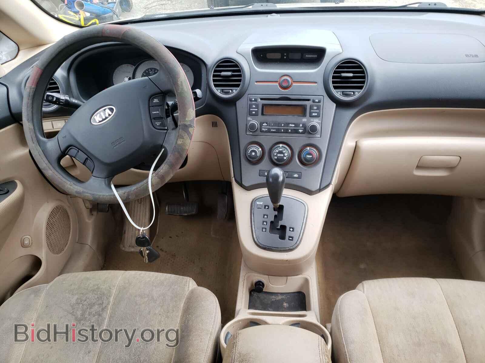 2007 KIA RONDO - VIN: KNAFG525477048451 - Фото 9
