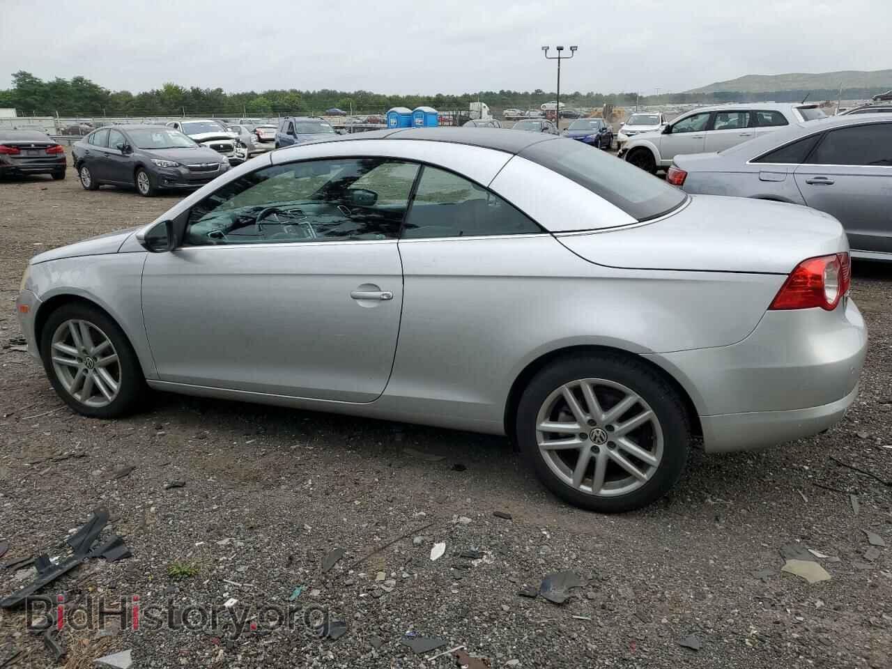 2009 VOLKSWAGEN EOS - VIN: WVWFA71F49V018276 - Фото 2