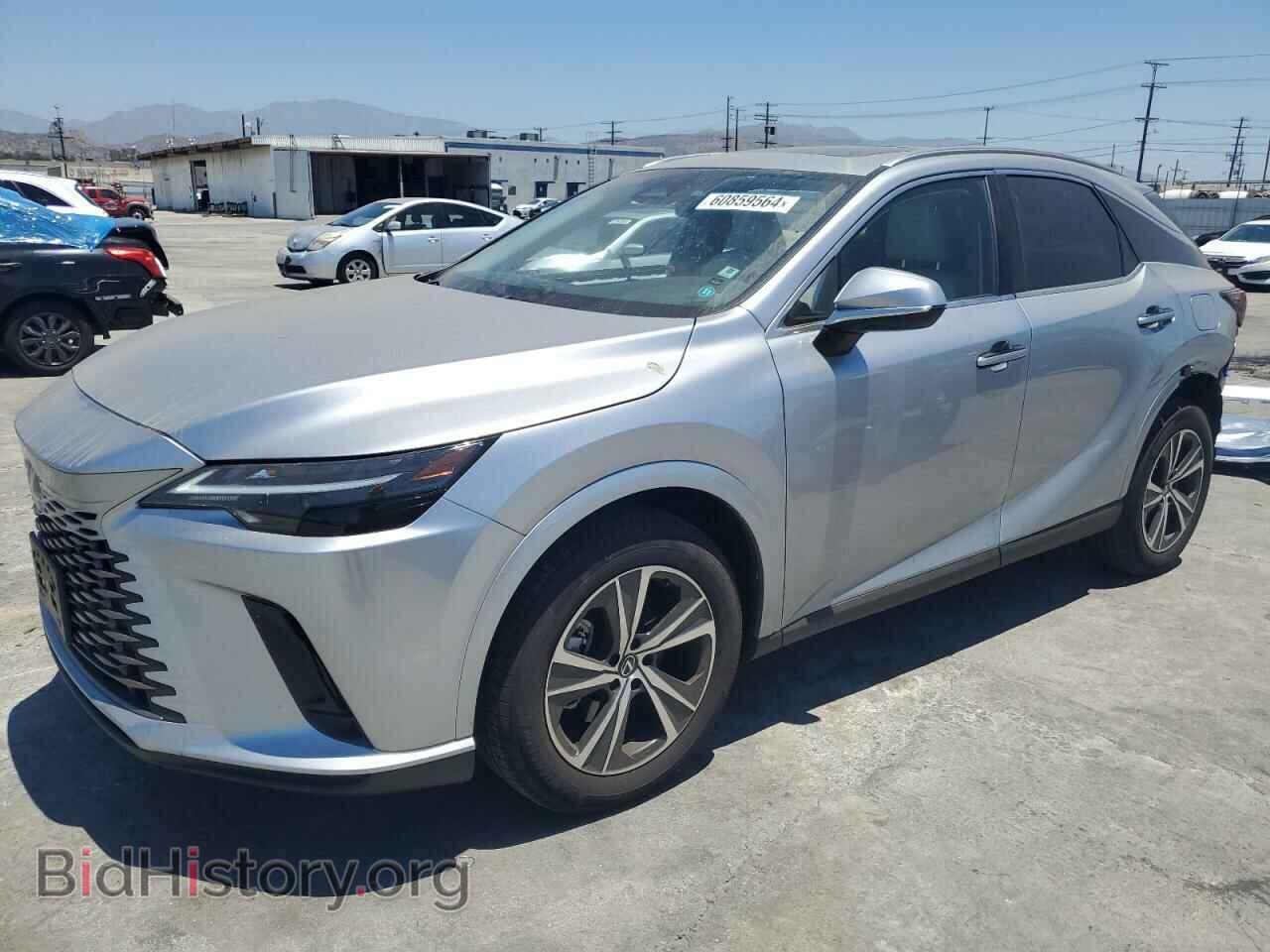 Photo 2T2BAMBAXPC018486 - LEXUS RX350 2023