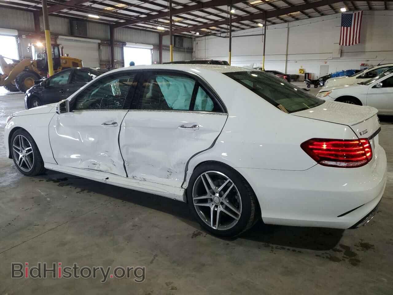 2015 MERCEDES-BENZ E-CLASS - VIN: WDDHF5KB8FB135808 - Фото 2