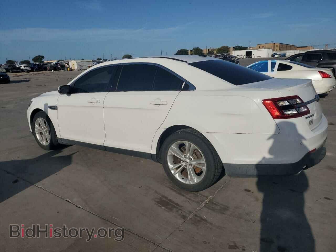 2013 FORD TAURUS - VIN: 1FAHP2E81DG172033 - Фото 2