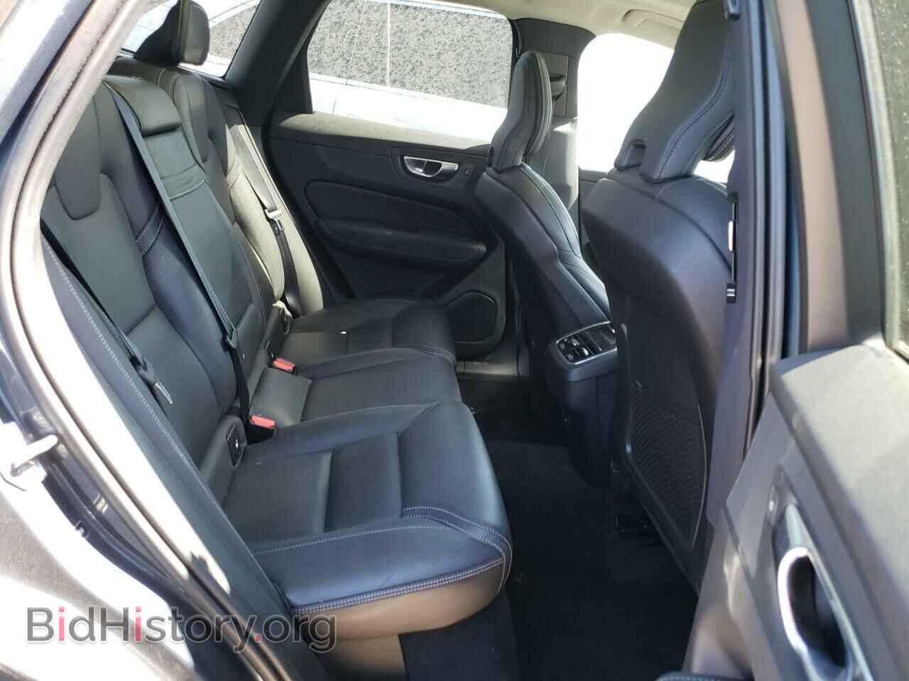2021 VOLVO XC60 - VIN: YV4102RL5M1753680 - Фото 11