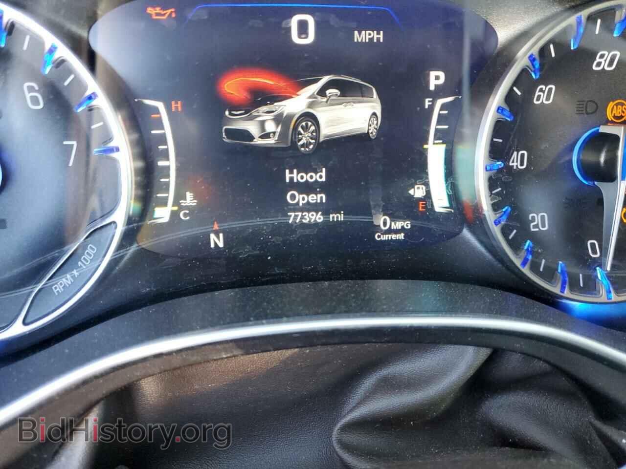 2017 CHRYSLER PACIFICA - VIN: 2C4RC1EGXHR585021 - Photo 8